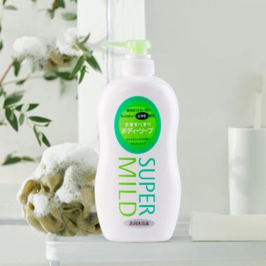 資生堂 日本進(jìn)口 惠潤(rùn)沐浴露