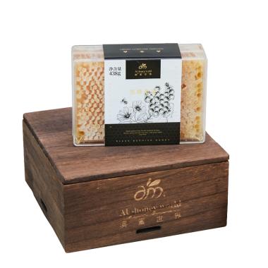 澳蜜世界新疆黑蜂巢蜜438g